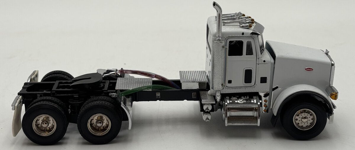 Sword Models  1:50 White Peterbilt 357 Semi-Tractor Diecast EX