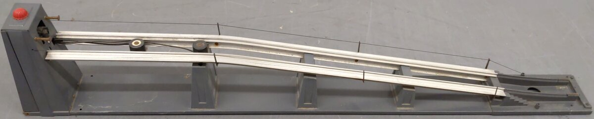 Lionel O Gauge Vintage Accessories: 456-19, 260, 153, 450, 253, 110 [9] VG