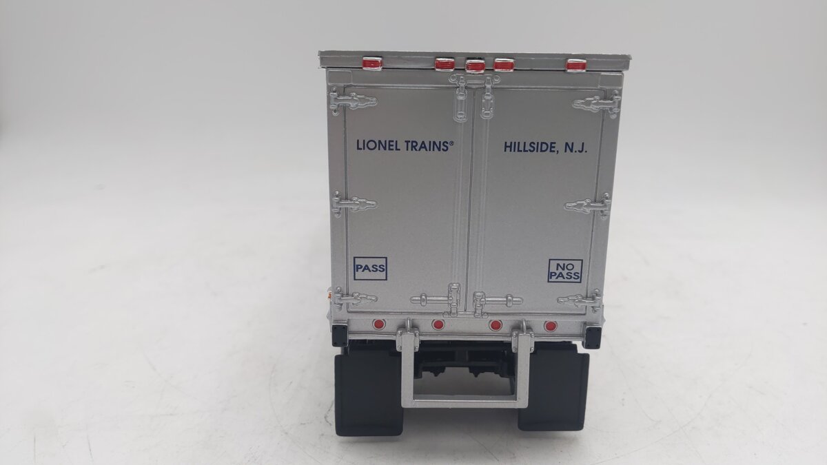 Lionel 11/34 Scale Diecast Lionel Trains B-61 Semi Tractor w/ Trailer EX
