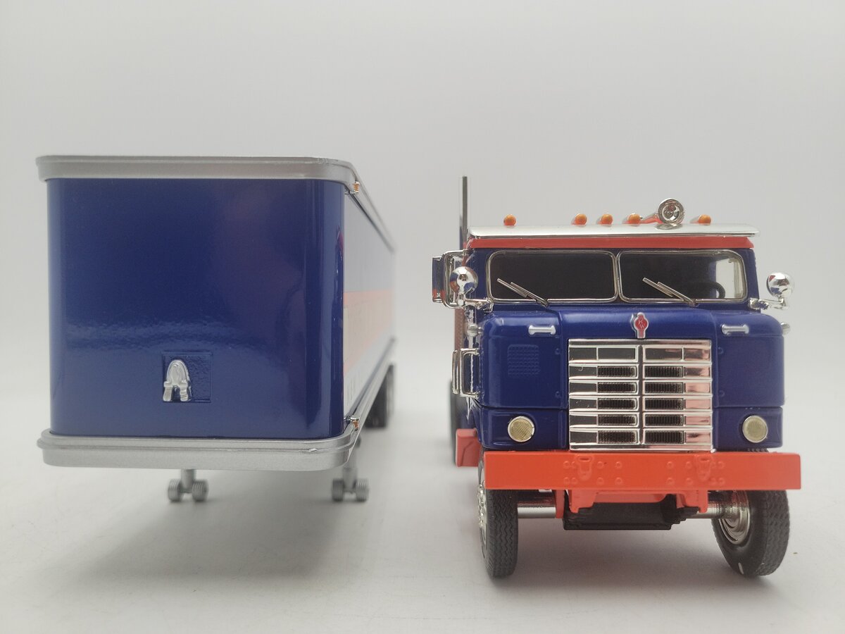 Lionel 325500 1:34 Eastwood Automobilia Diecast 1953 Kenworth Bullnose TT Truck EX