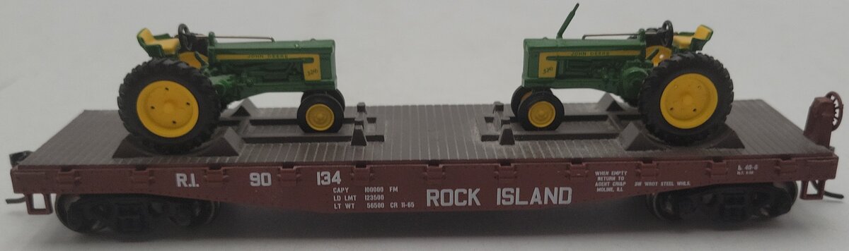 Athearn 81287 HO Scale Rock Island John Deer Flat Car w/ Tractors #90134 EX/Box