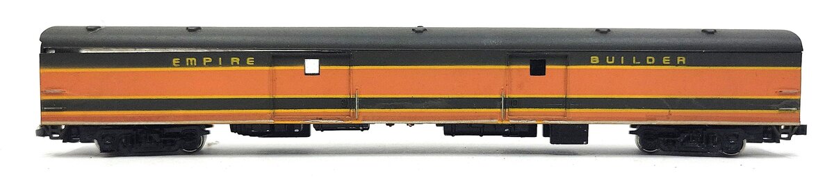 Con-Cor 0001-04081D Great Northern Smooth-Side Full Baggage Car VG/Box