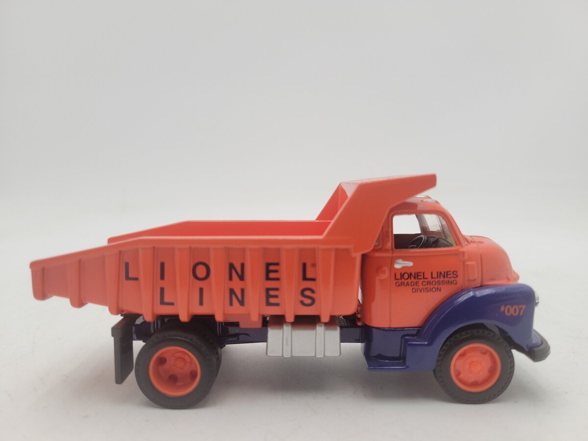 Ertl H069 1:43 Lionel Lines 1950 Cab Dump Truck #007 EX