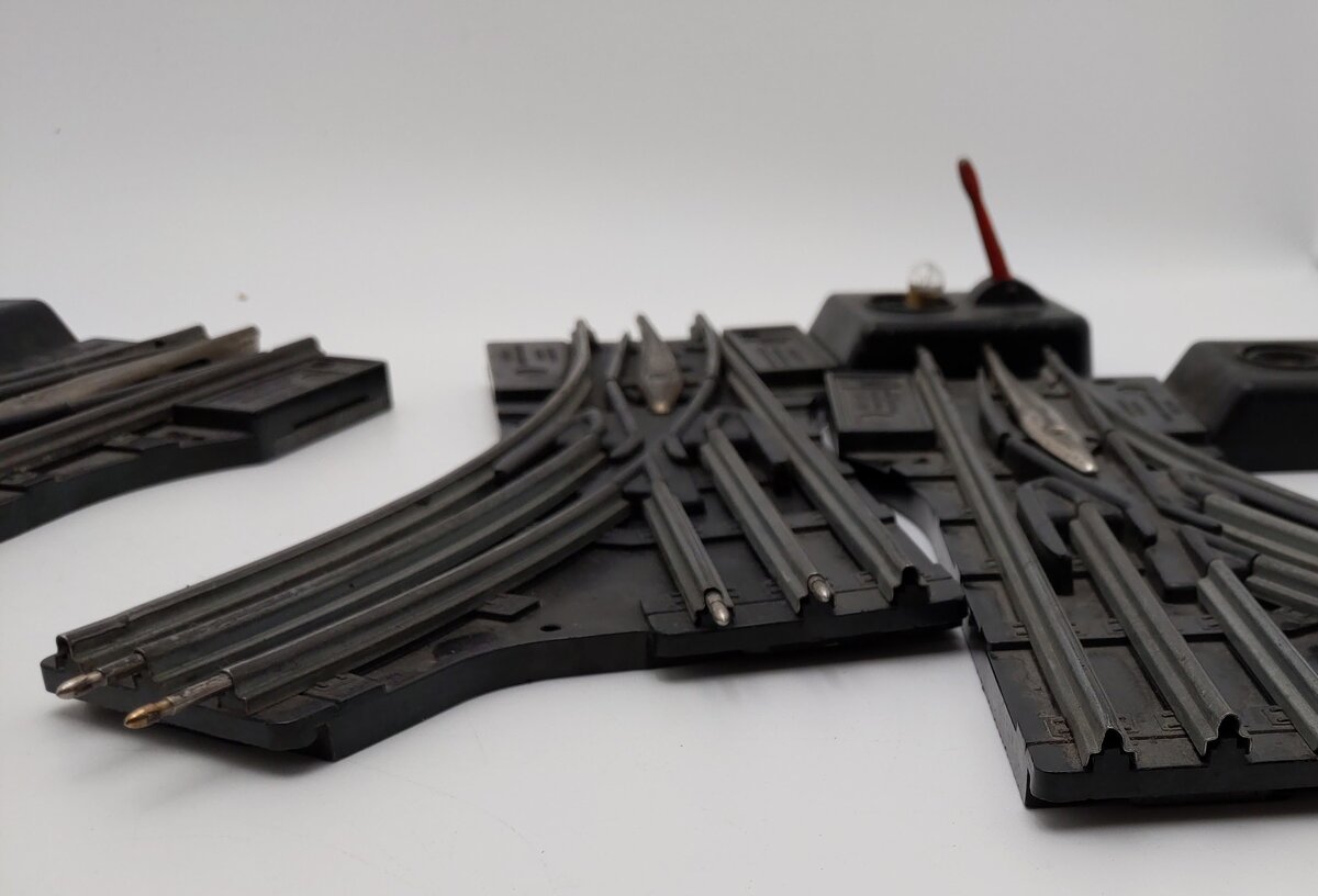 Lionel 042 O Gauge LH/RH Postwar Manual Control Switches (4) VG