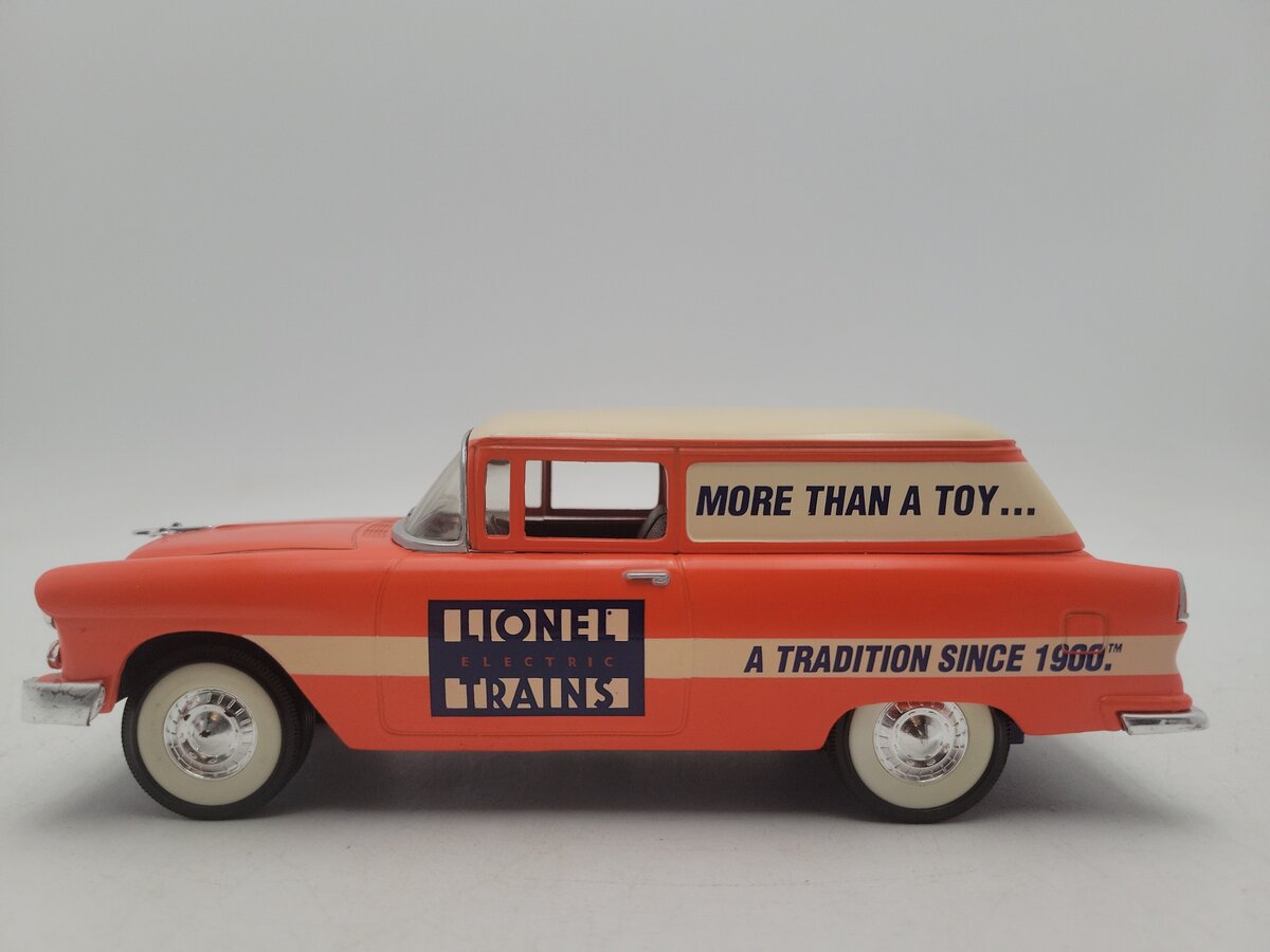 Lionel 303500 1:25 Lionel Electronic Trains 1955 Chevrolet Delivery Truck Bank EX