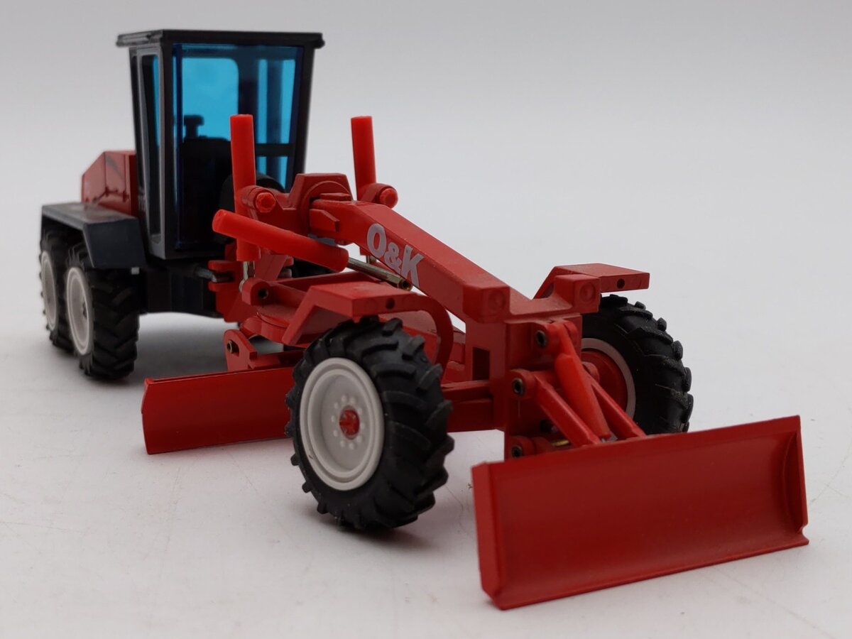 NZG 332 1:50 Scale O&K F156A Motor Grader Diecast Model EX/Box