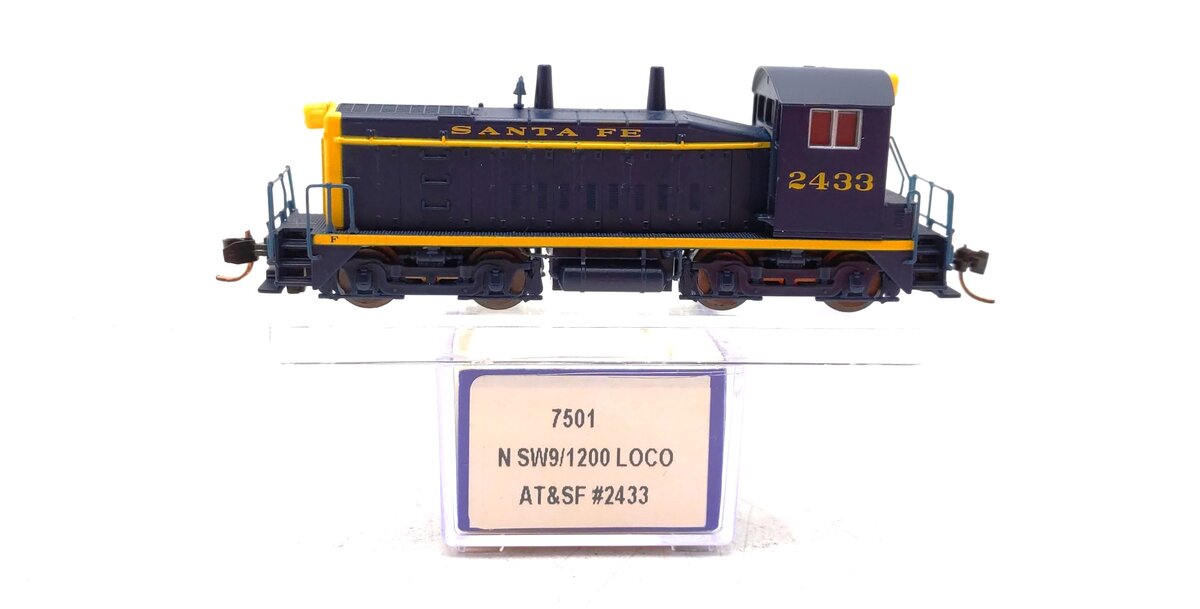 Life Like 7501 N Scale Santa Fe EMD SW9/1200 Diesel #2433 LN/Box