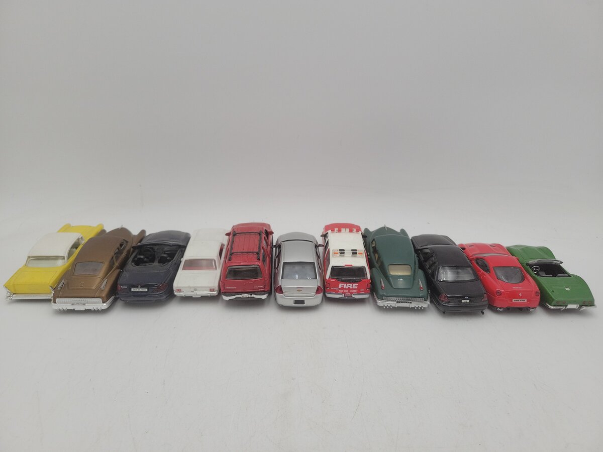 ERTL, Welly & Others Assorted Diecast Vehicles [11] EX