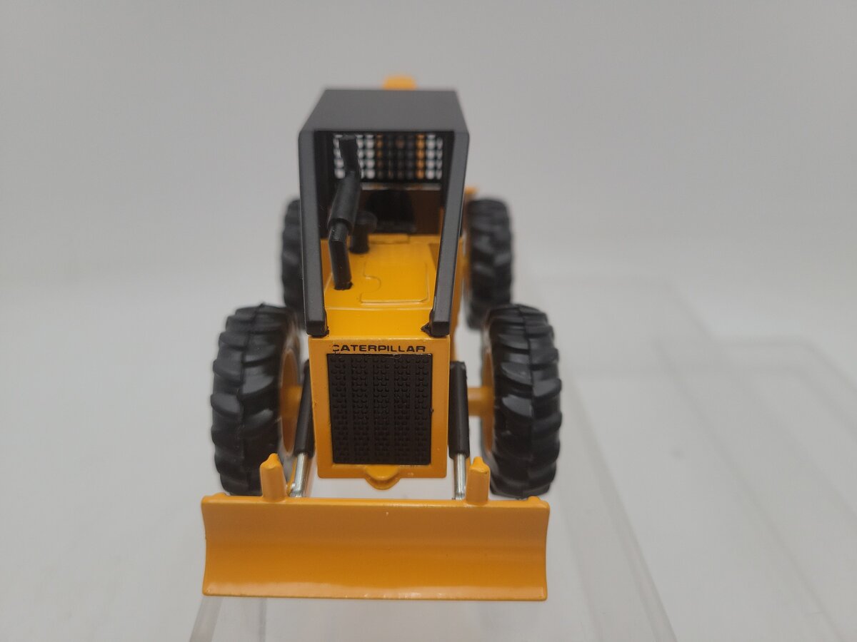 Joal Compact 226 1:43 Scale Caterpillar C-518 Grapple Skidder Tractor Forestal EX/Box