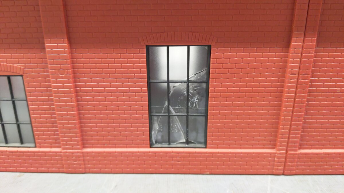 Lionel 6-12710 O And O27 Scale Engine House Building
