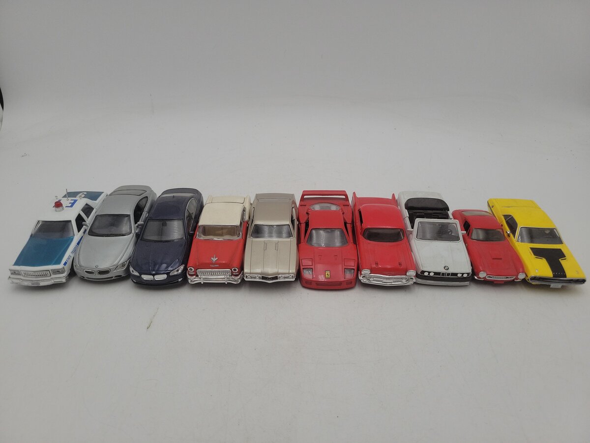 Ertl, Welly, & Other Assorted Diecast Vehicles [10] EX