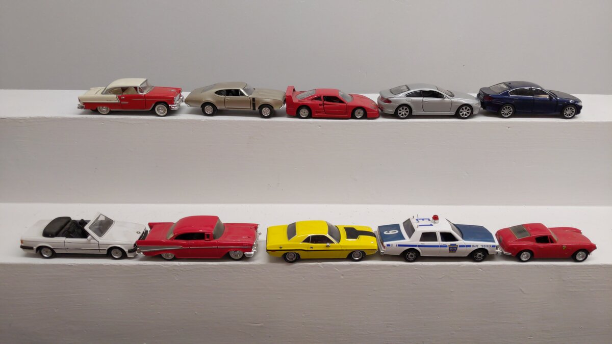 Ertl, Welly, & Other Assorted Diecast Vehicles [10] EX