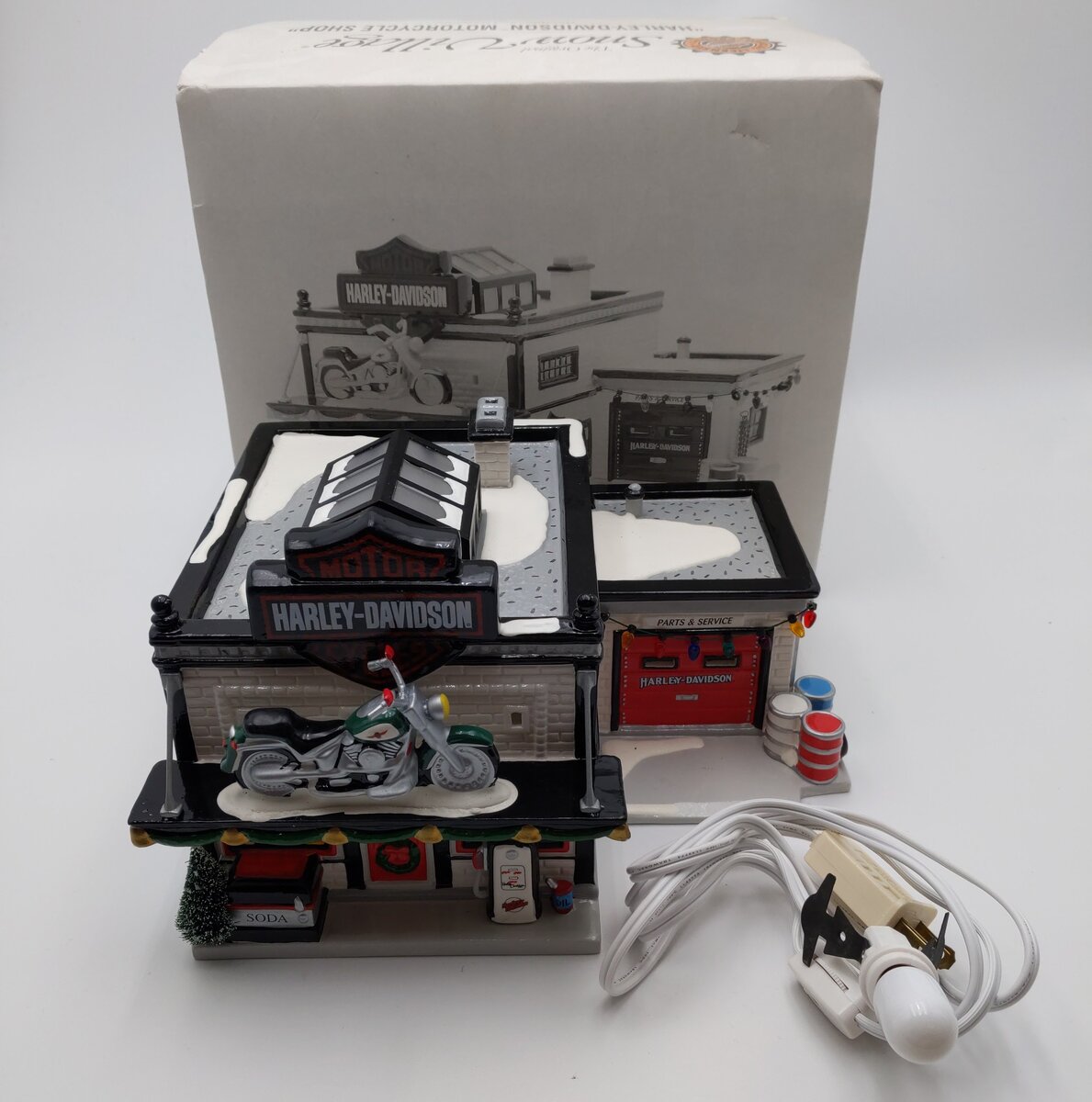 Dept 56 56.54886 Harley Davidson Motorcycle Shop EX/Box