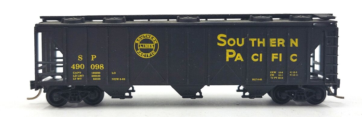 Atlas 3721 N Scale Southern Pacific 3-Bay Covered Hopper #490098 EX/Box