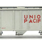 Atlas 3720 N Scale Union Pacific 3-Bay Covered Hopper #19711 LN/Box