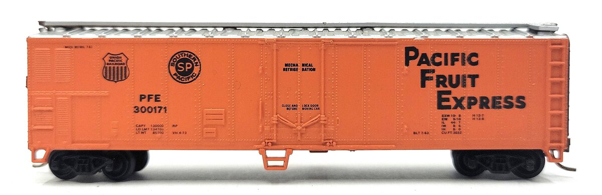 Atlas 3661 N Scale 50' Pacific Fruit Express Mechanical Reefer #300171 LN/Box