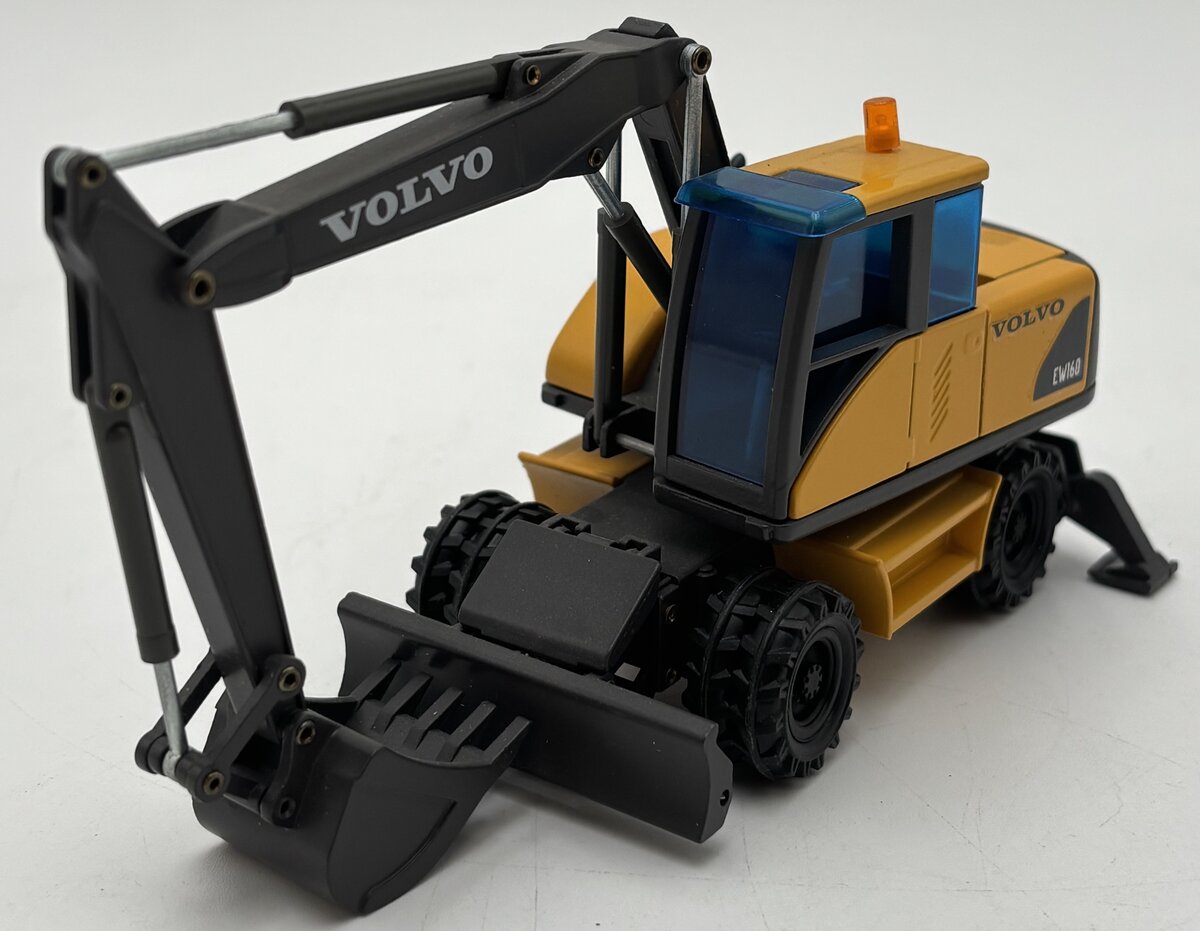 NZG 1:50 Volvo EW160 Excavator Diecast EX