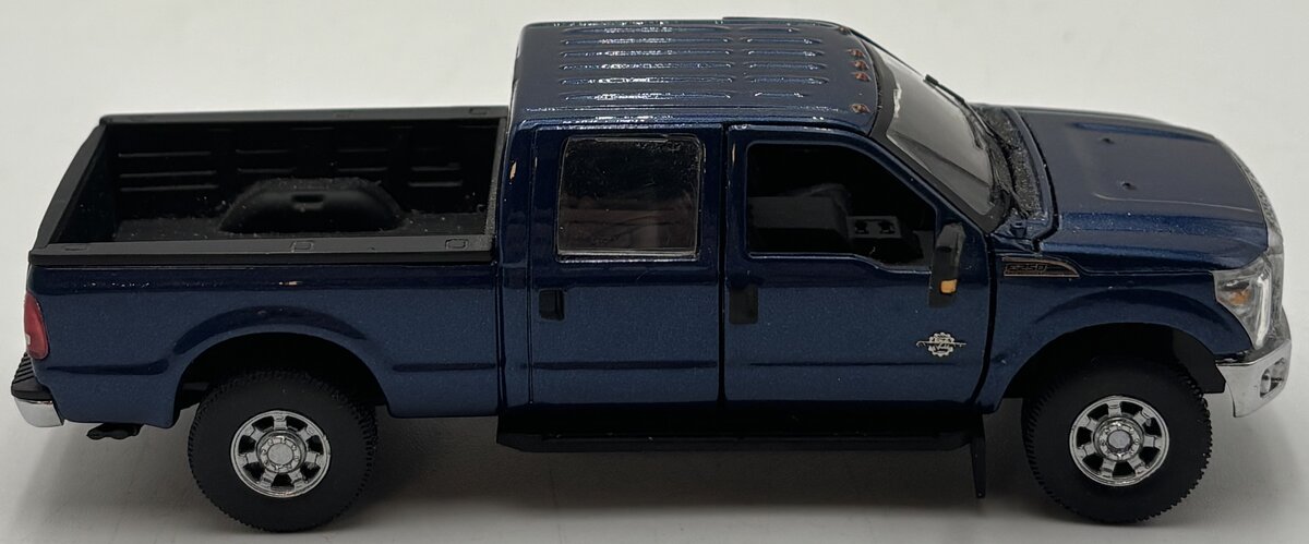 Sword Models SW1200-B 1:50 Scale 2016 Ford F-250 Pickup Truck - Blue EX