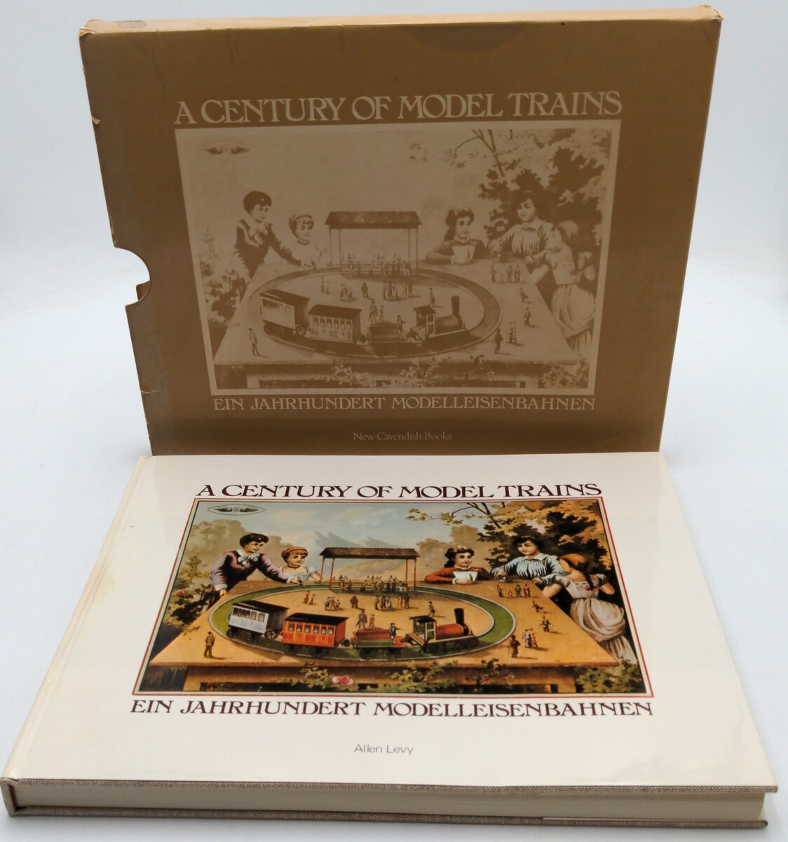New Cravendish 0-904568-00-8 A Century Of Model Trains - Allen Levy LN