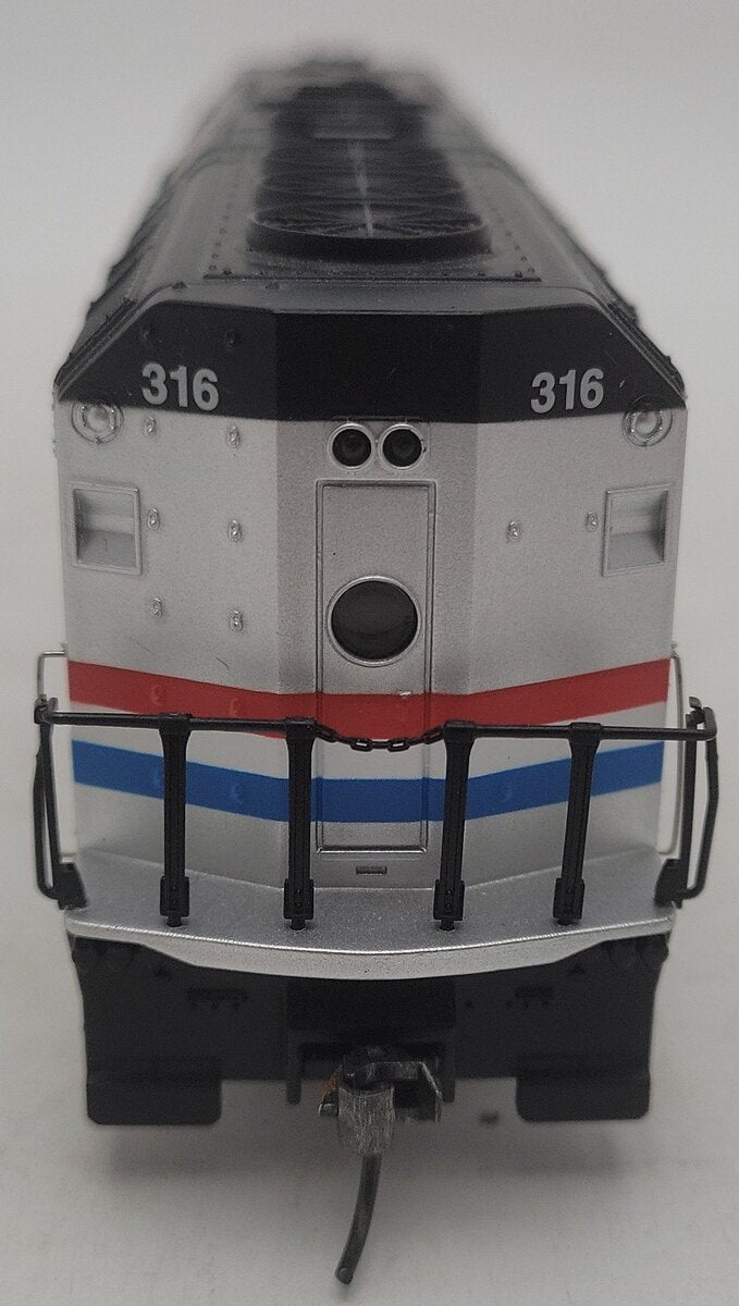 Walthers 931-311 HO Amtrak EMD F40PH Diesel Locomotive #339 EX/Box