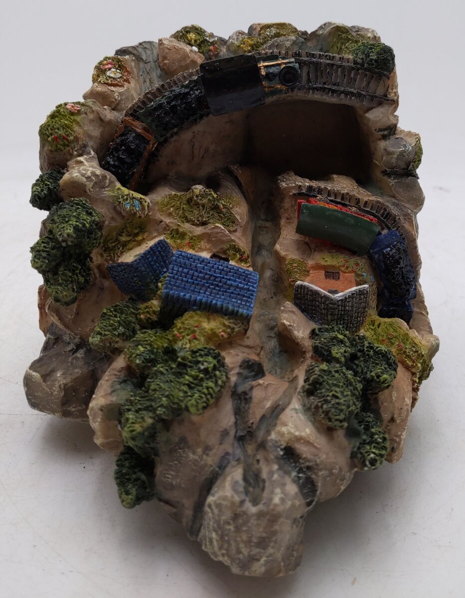 Old Fashion 001755290 Train Fountain EX/Box