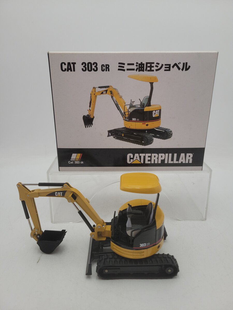 Caterpillar 303 1:22 Scale Yellow / Black CR Track Mini Excavator Diecast Model EX/Box