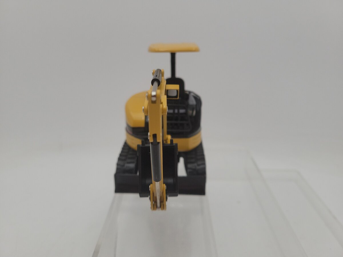 Caterpillar 303 1:22 Scale Yellow / Black CR Track Mini Excavator Diecast Model EX/Box