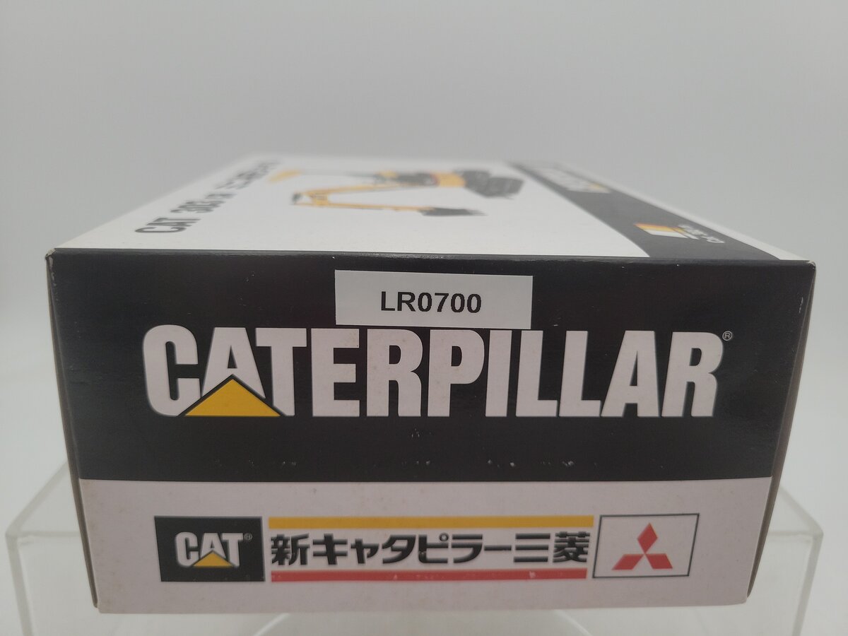 Caterpillar 303 1:22 Scale Yellow / Black CR Track Mini Excavator Diecast Model EX/Box