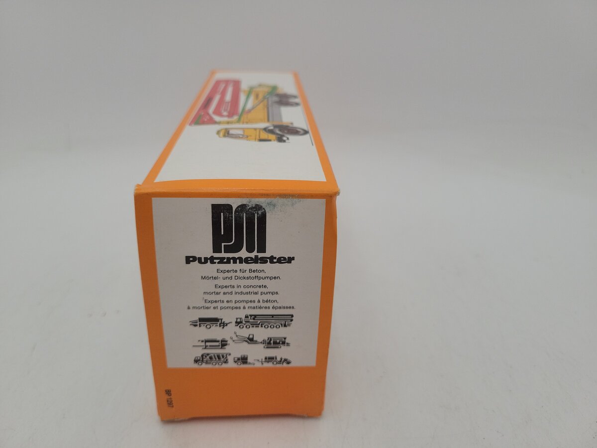 Conrad 3095 1:50 Scale Diecast Putzmeister M36 MB Concrete Pump Truck NIB