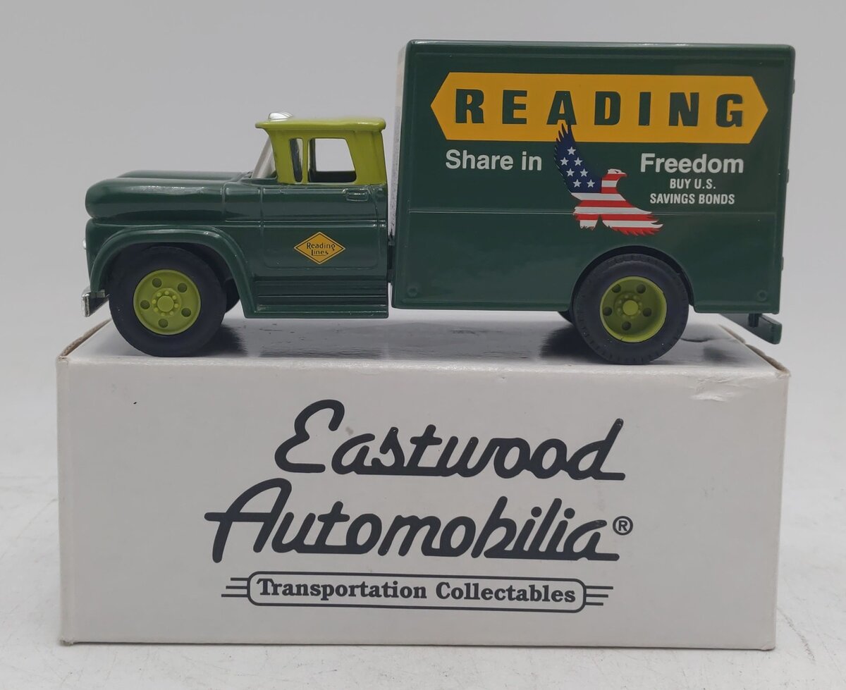 Ertl 345000 1:43 Scale Diecast Green Reading Lines Box Truck EX/Box