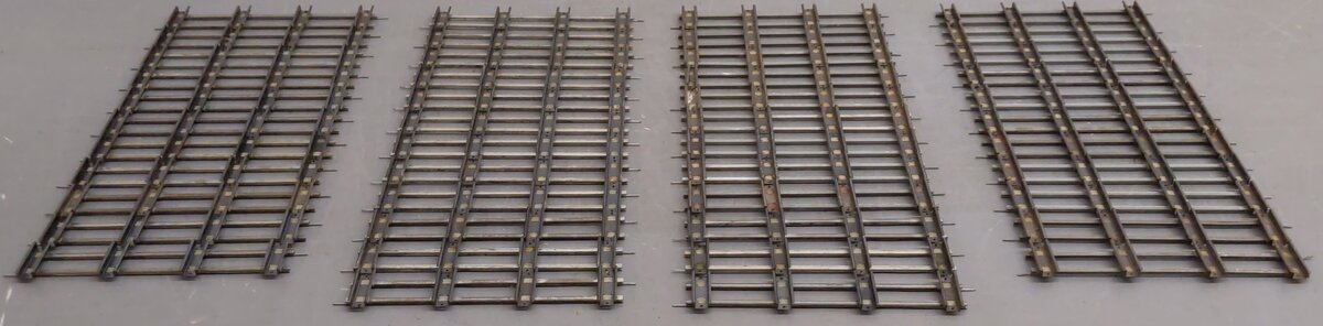 American Flyer 700 Vintage S Straight Track Sections (46)/Box