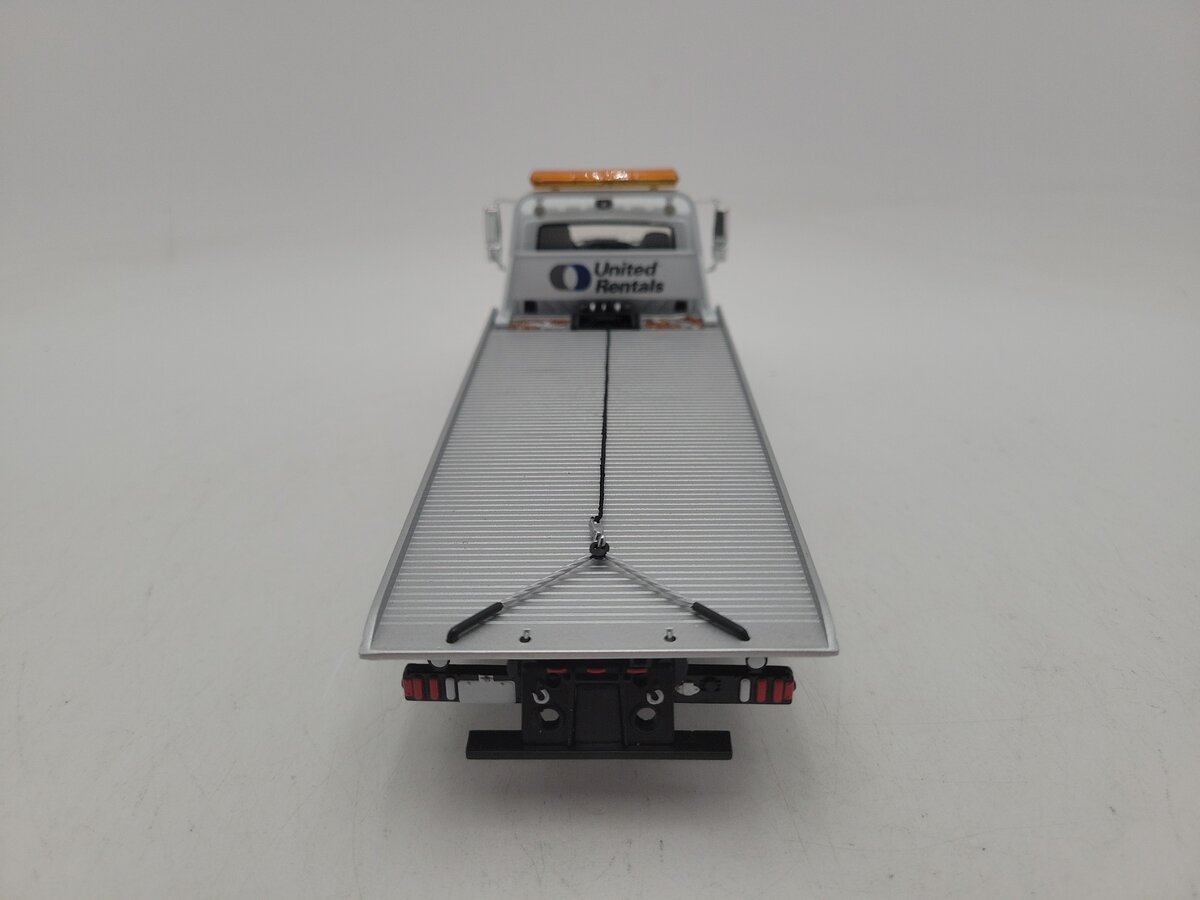 First Gear 19-3017 1:34 ScaleInternational 4400 Series Miller Industries Diecast LN/Box
