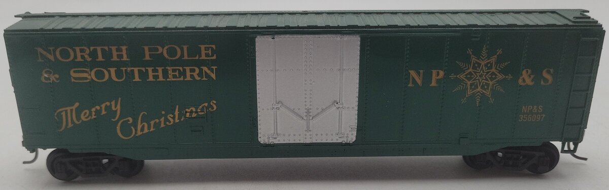 Bachmann HO Scale North Pole & Southern Boxcar #356097 EX/Box
