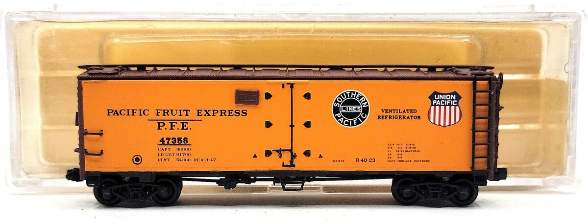 InterMountain 65501 N Pacific Fruit Express R-40-23 Refrigerator Car LN/Box