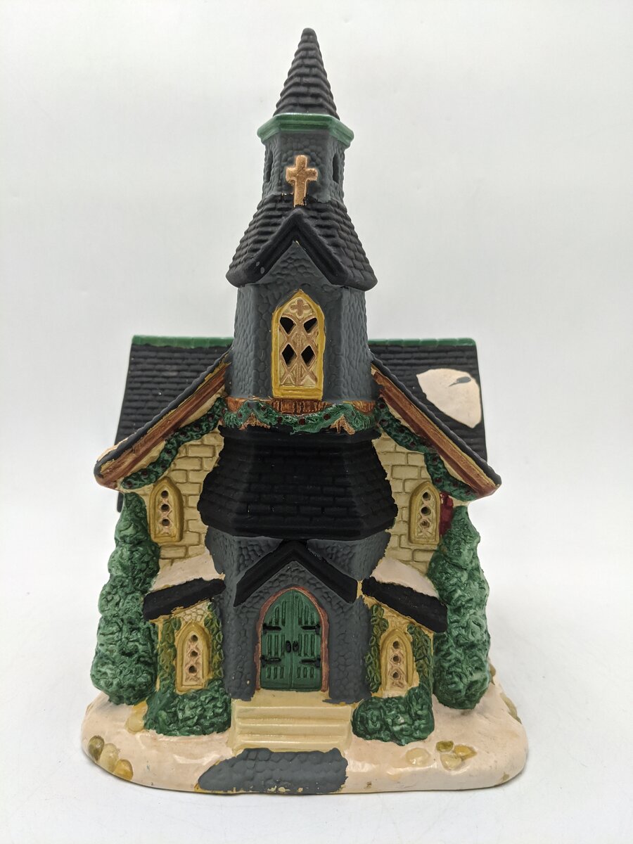 Santa's Best Disney Danaware Thailand 1995 Church EX