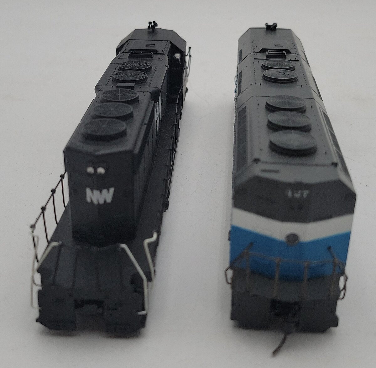 Assorted HO ML&S and NW Diesel Locomotives #427,6185 [2] EX