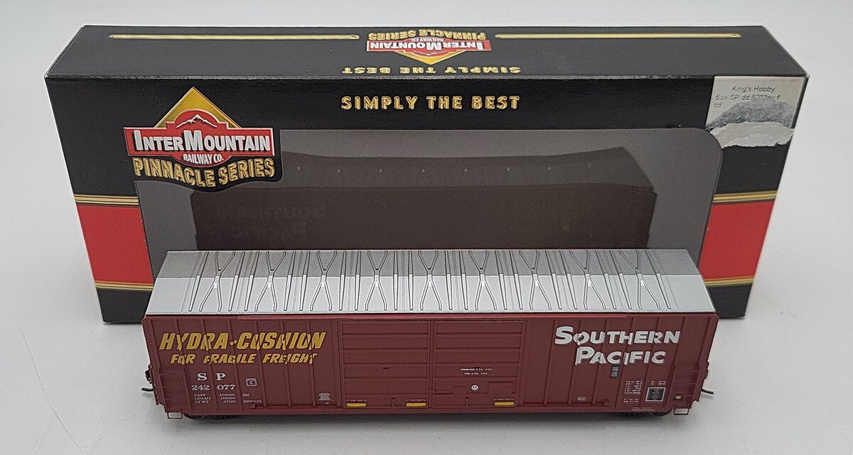 InterMountain 48308-10 Ho Scale Southern Pacific Boxcar #242077 LN/Box