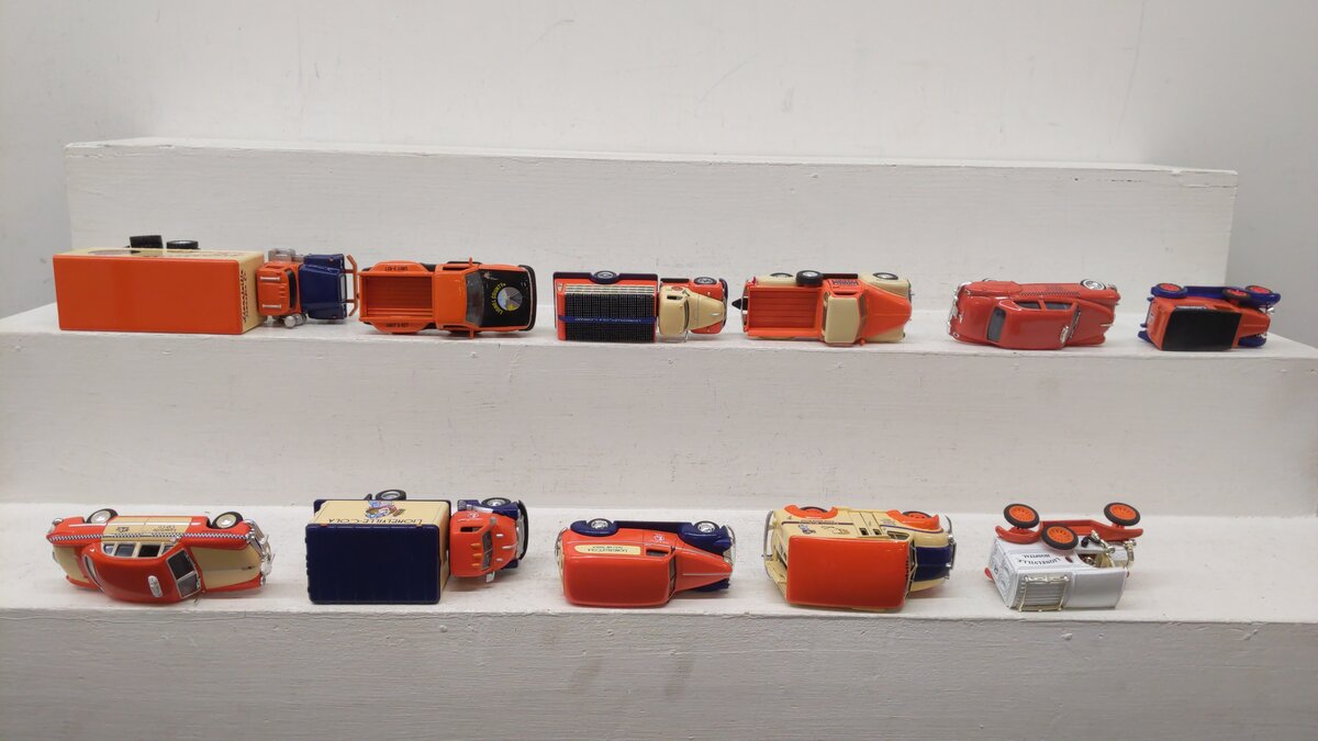 Lionel Assorted Diecast Vehicles [11] VG