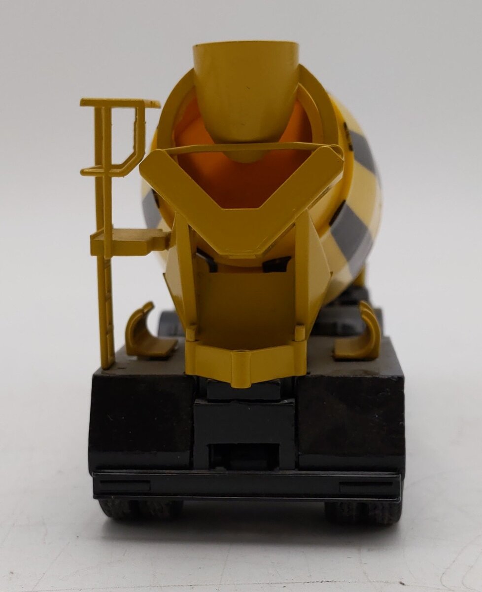 Conrad 1:50 Scale Mercedes-Benz 4-Axle Heavy Duty Concrete Mixer EX
