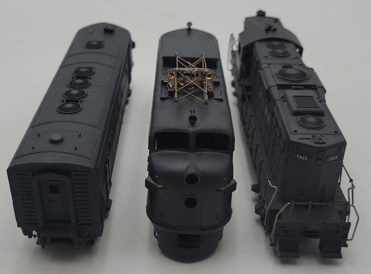 Atlas & Other HO Assorted ML&S Diesel & Electric Locomotives #90,120,907 [3] EX