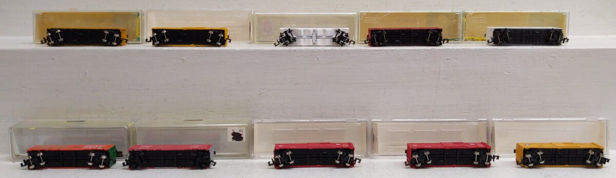 Model Power & Minitrix N Scale Assorted Freight Cars [10] LN/Box