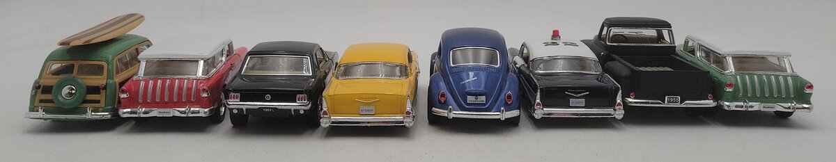 Kinsmart Assorted Diecast Vehicles [8] EX