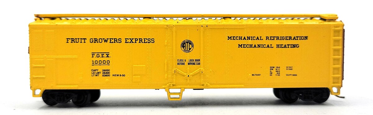 Atlas 3671 N Scale Fruit Growers Express 50' Mechanical Reefer #10000 LN/Box