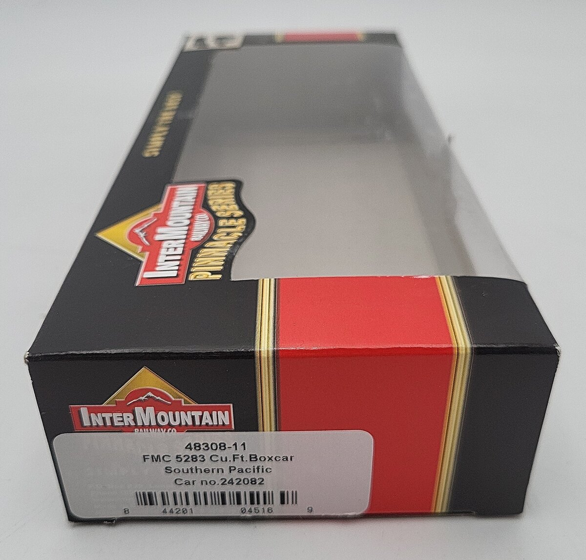 InterMountain 48308-08 Southern Pacific FMC 5283 Cu Ft Boxcar #242082 LN/Box