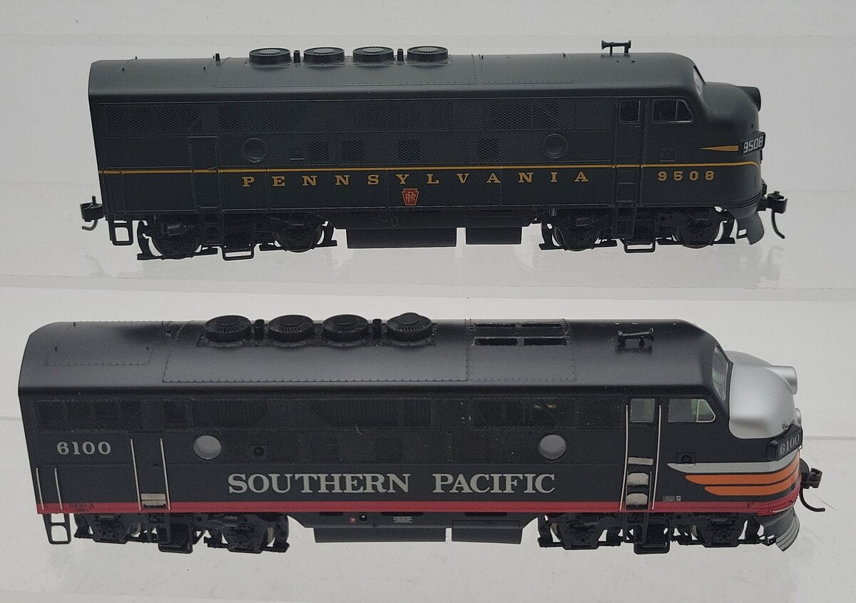 HO Assorted Southern Pacific & Pennsylvania Diesel Locomotives #9508,6100 [2] VG