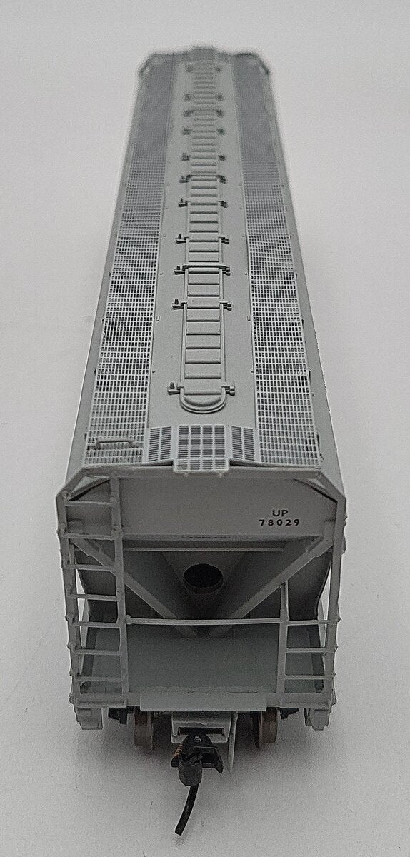 InterMountain 47034-16 HO Scale Union Pacific Hopper Car #78029 LN/Box