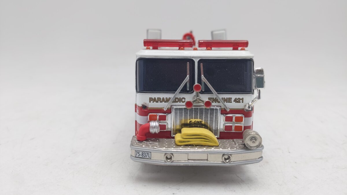Corgi US52208 1:50 E-1 Sidemount Pumper, Fairfax County VG