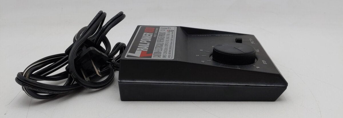 MRC 1100 HO Railpower Powerpack EX/Box