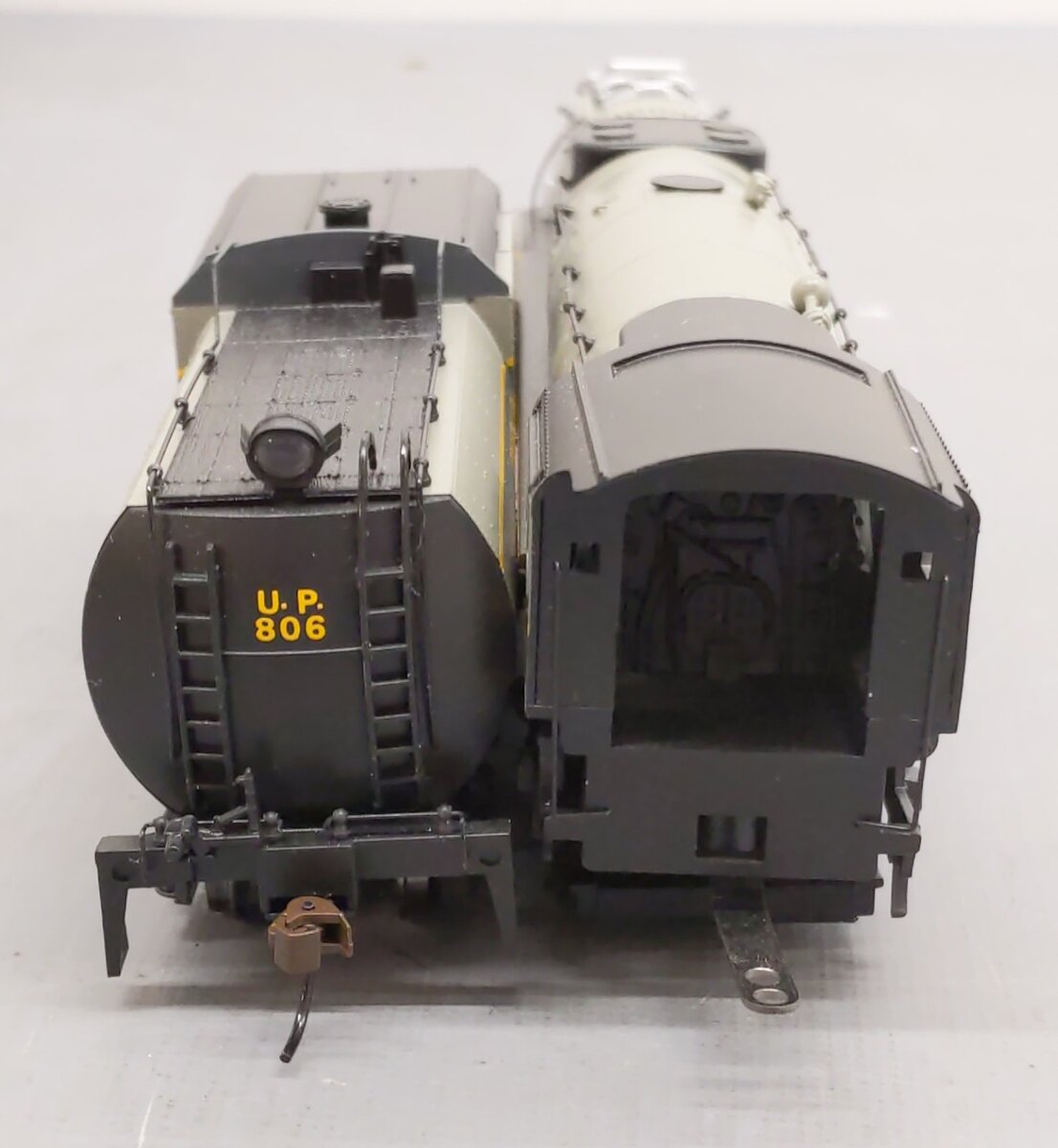 Bachmann 00614 HO Scale Union Pacific Overland Limited Steam Train Set EX/Box