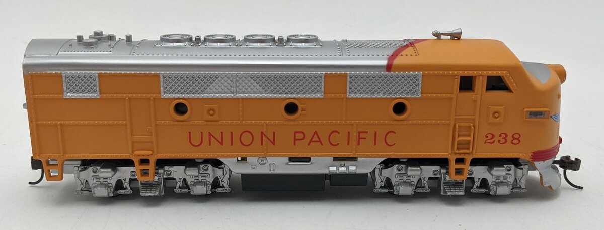 Model Power 96803 HO Scale Union Pacific F2A Diesel Locomotive #238 LN/Box